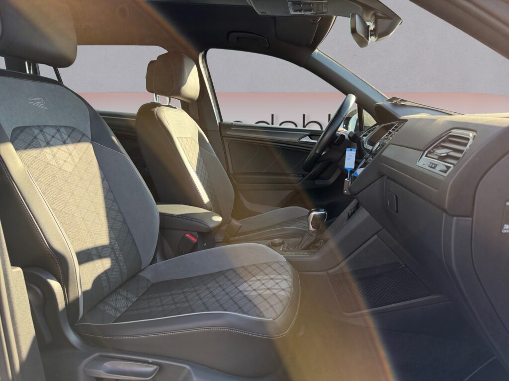 VW Tiguan Allspace Exposé-Bild 15