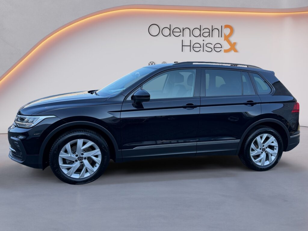 VW Tiguan Exposé-Bild 2