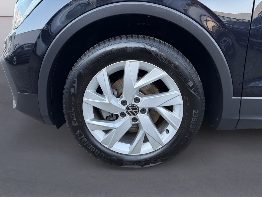 VW Tiguan Exposé-Bild 14