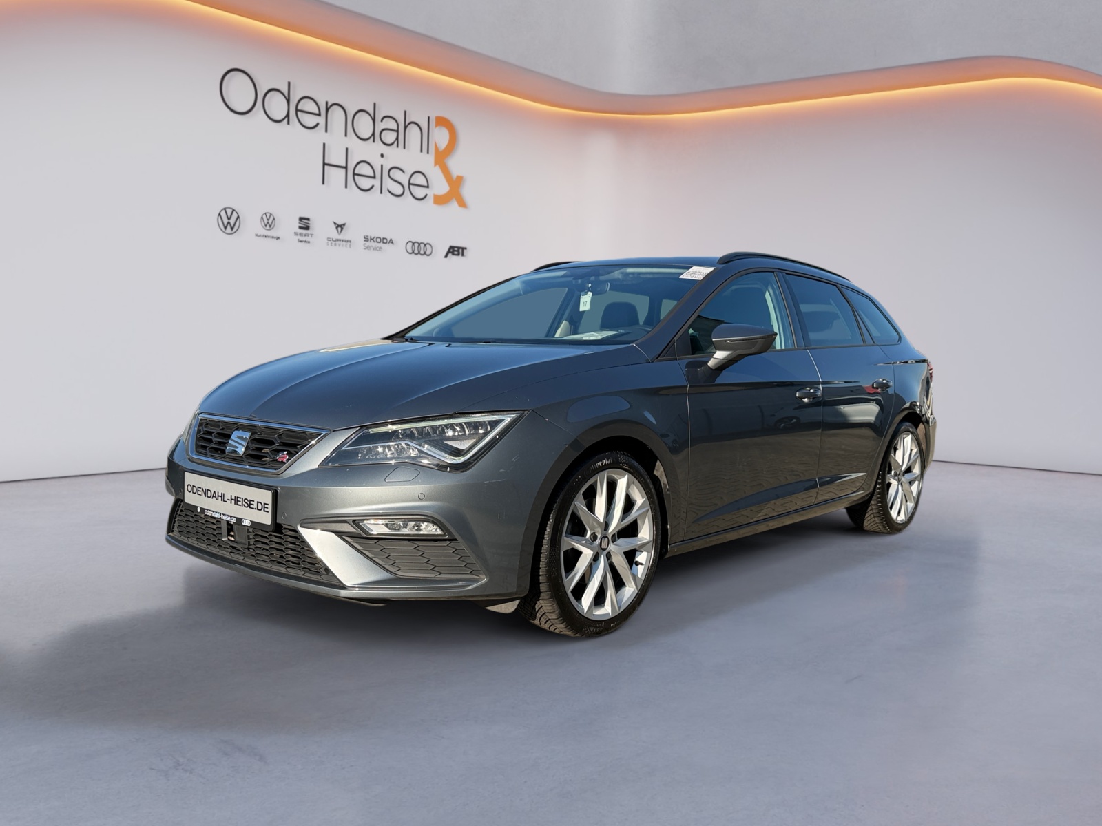 Seat Leon Exposé-Bild 1