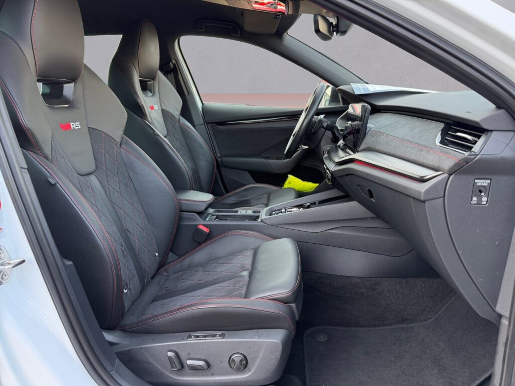 Skoda Octavia Exposé-Bild 15