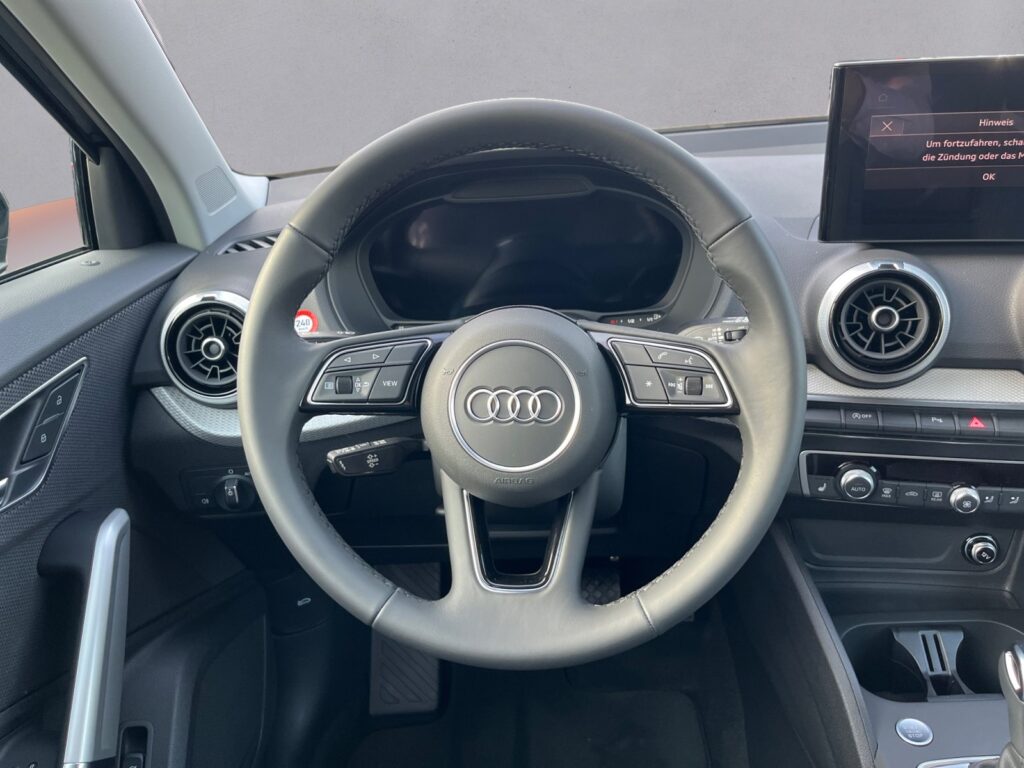 Audi Q2 Exposé-Bild 12