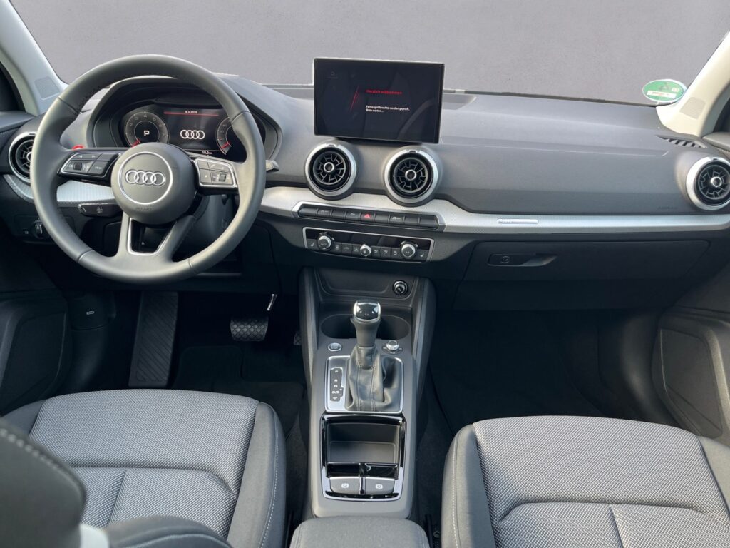 Audi Q2 Exposé-Bild 10