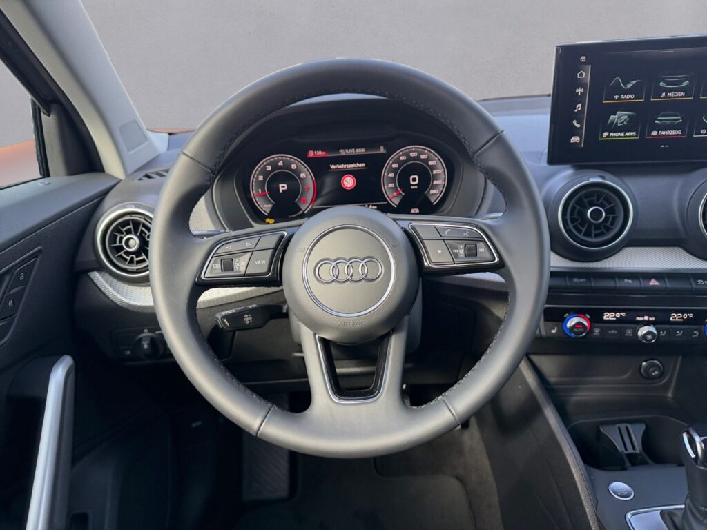 Audi Q2 Exposé-Bild 12