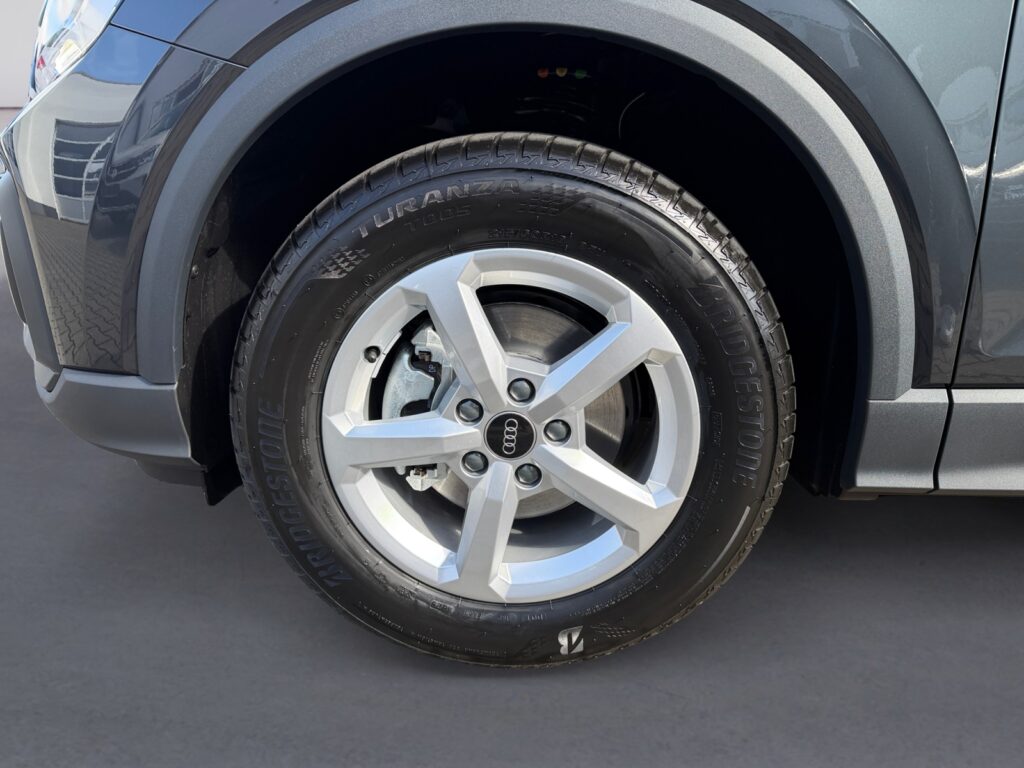 Audi Q2 Exposé-Bild 14