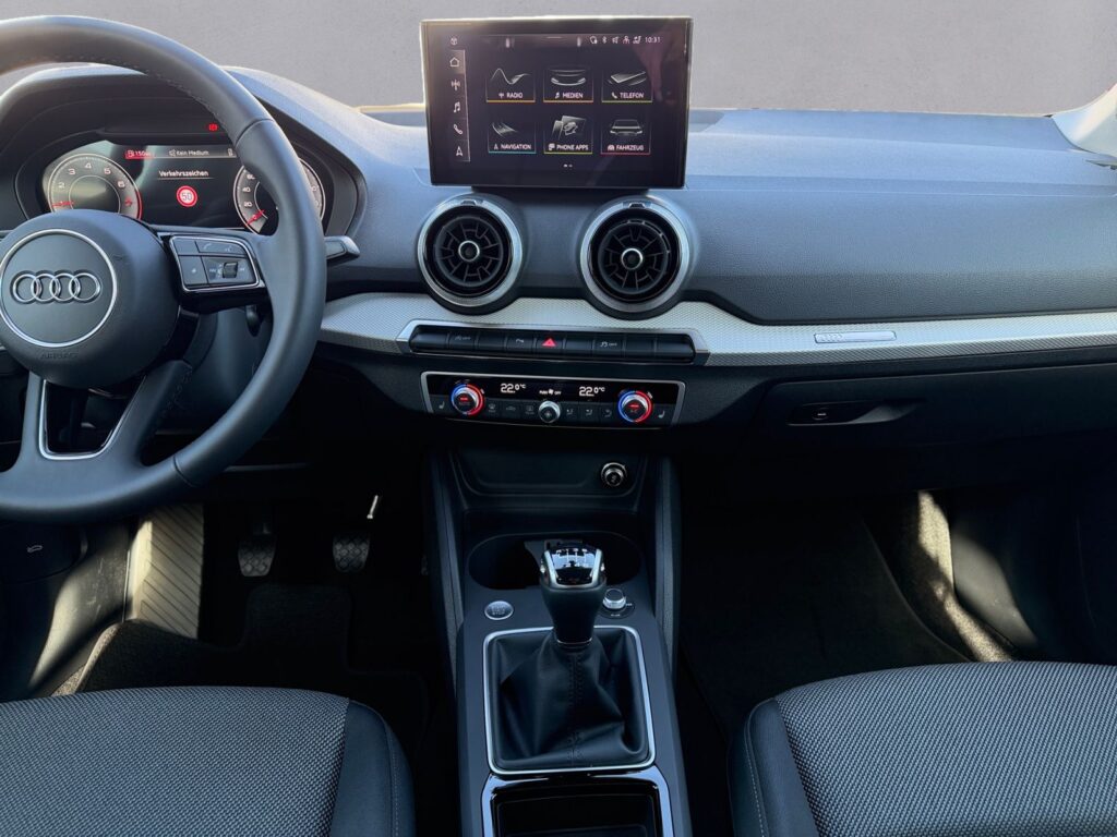 Audi Q2 Exposé-Bild 11