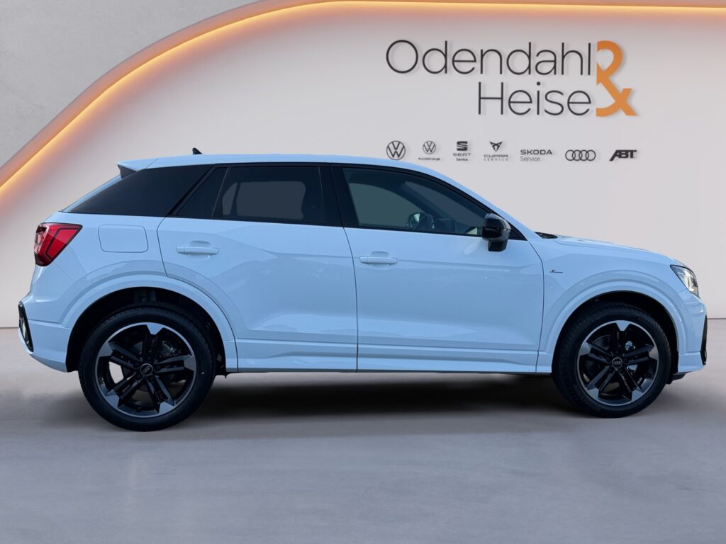 Audi Q2 Exposé-Bild 6