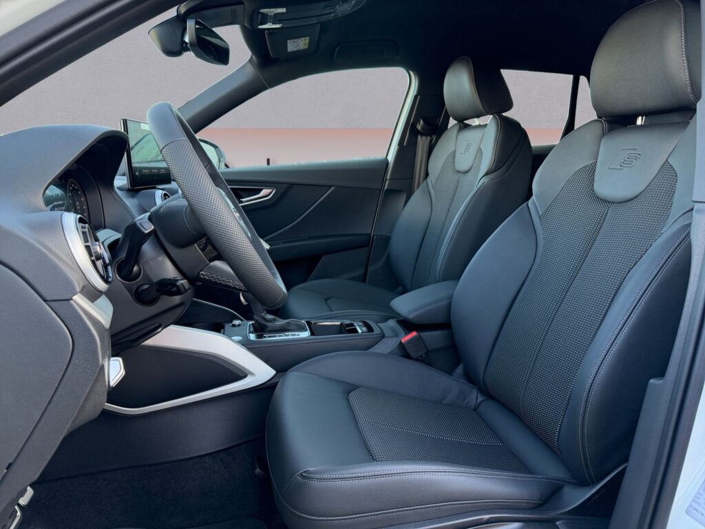 Audi Q2 Exposé-Bild 9