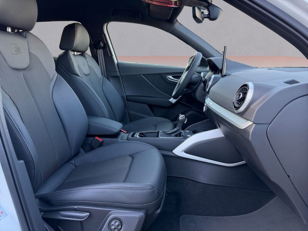 Audi Q2 Exposé-Bild 15