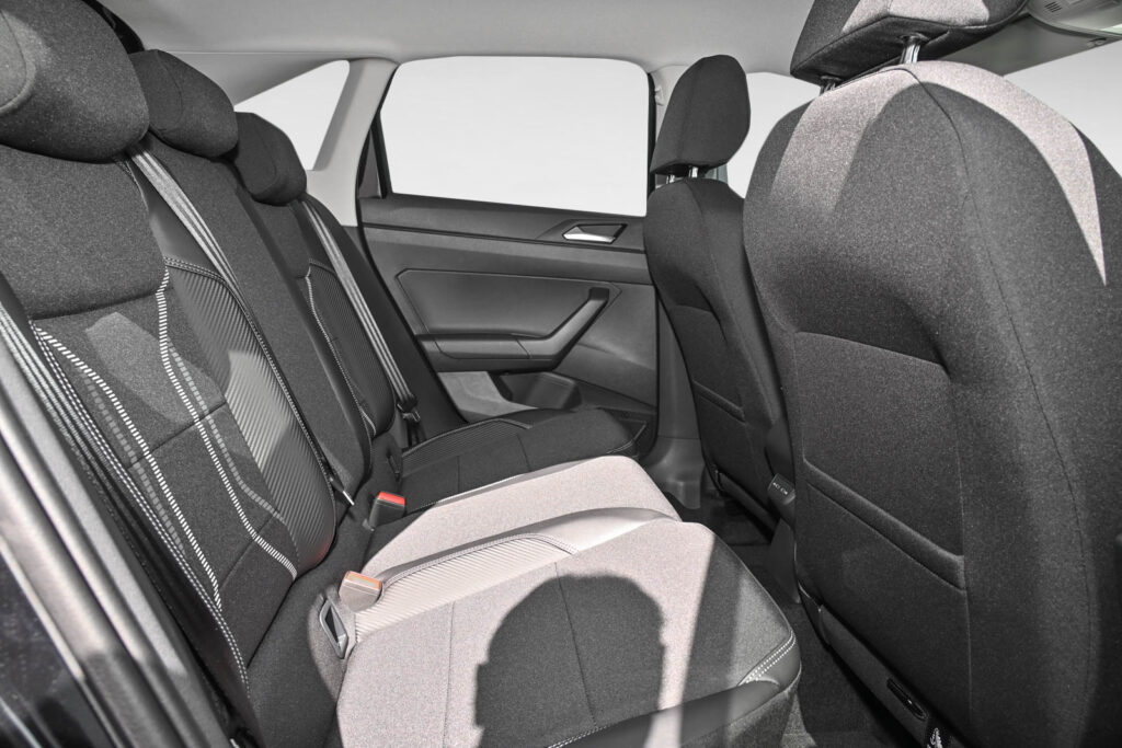 VW Taigo Exposé-Bild 11