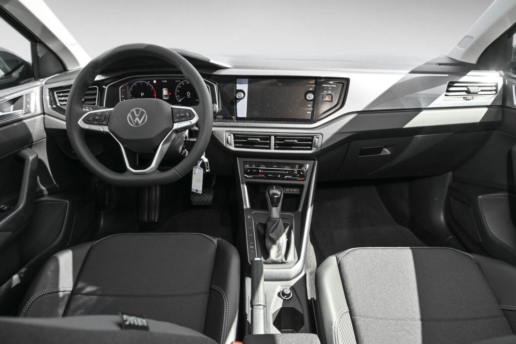 VW Taigo Exposé-Bild 12