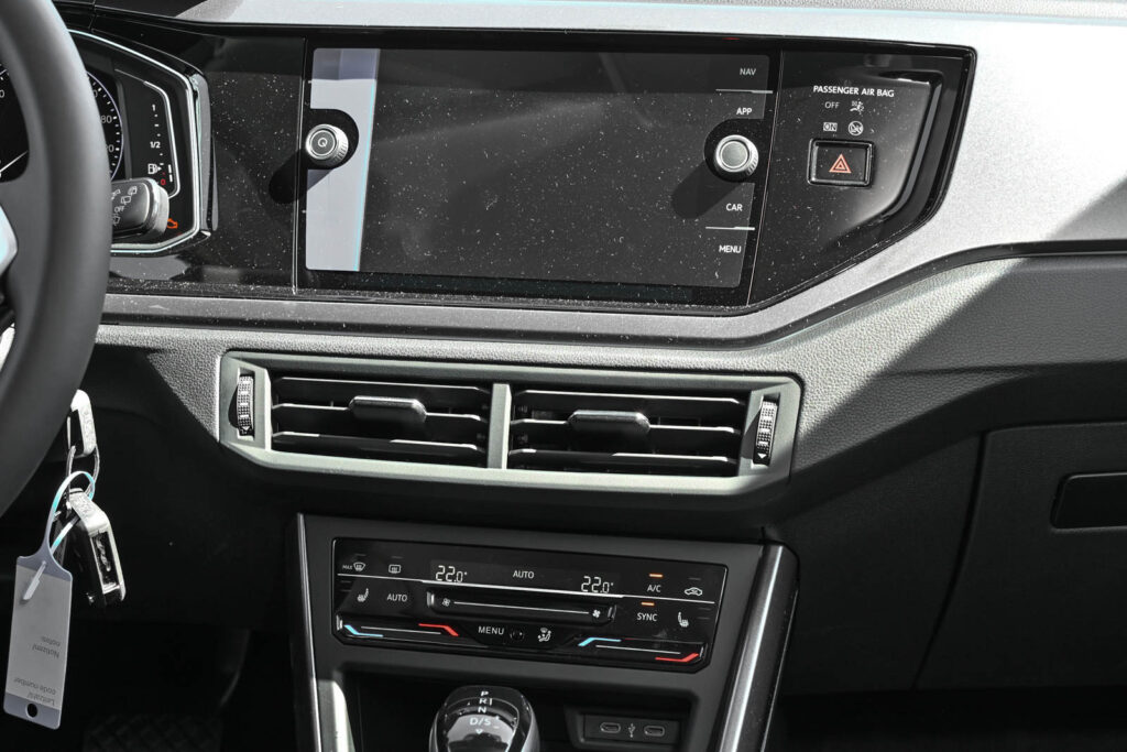 VW Taigo Exposé-Bild 14