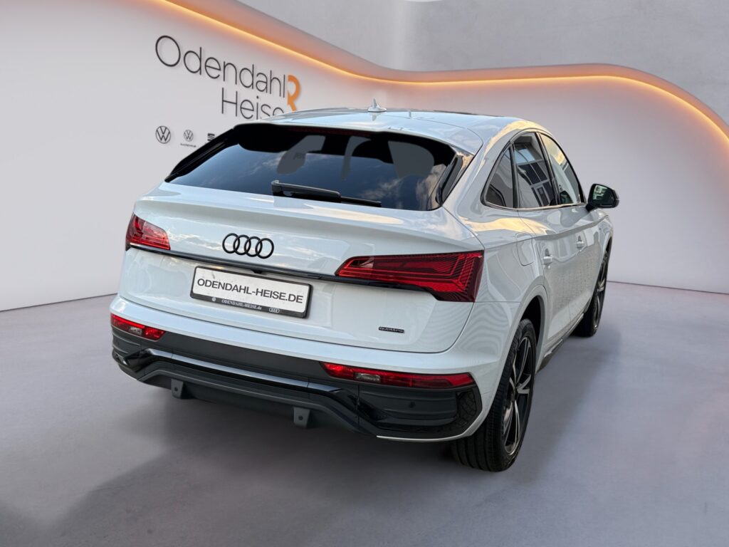 Audi Q5 Exposé-Bild 5
