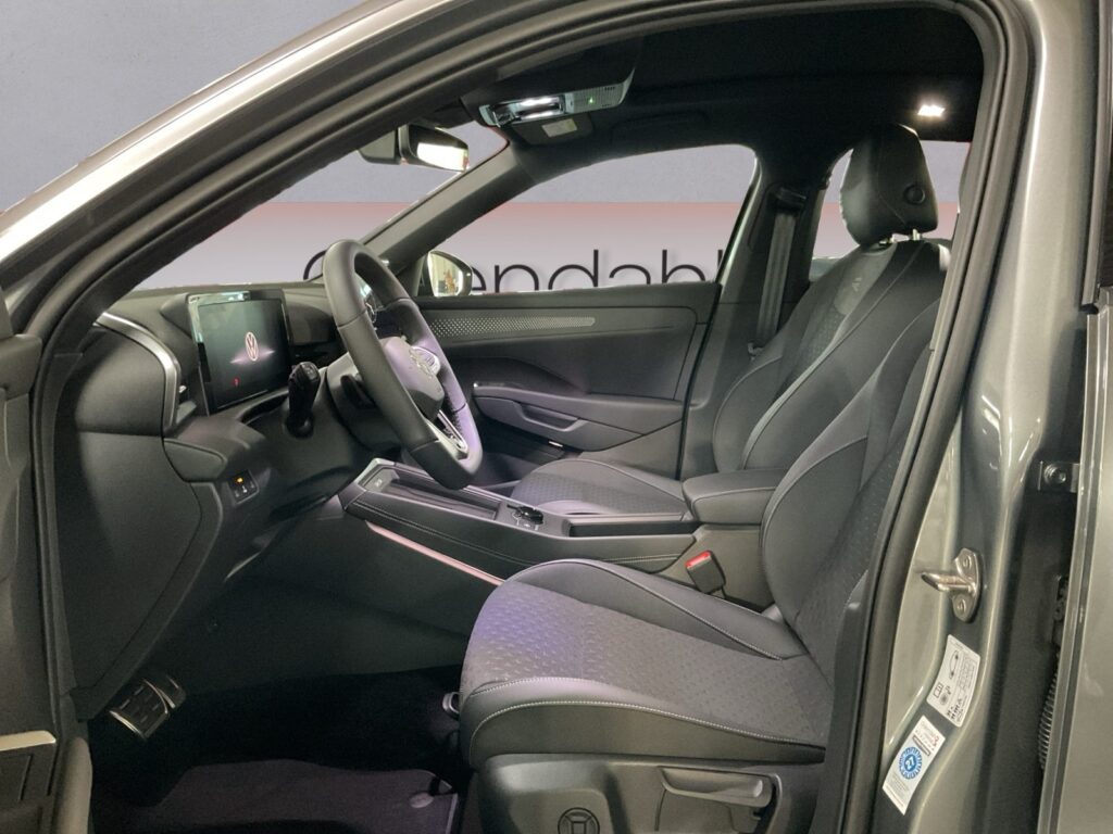 VW T-Roc Exposé-Bild 9