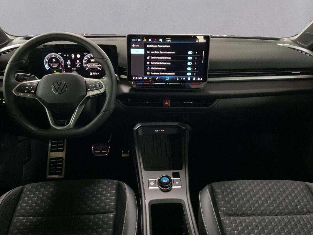 VW T-Roc Exposé-Bild 10