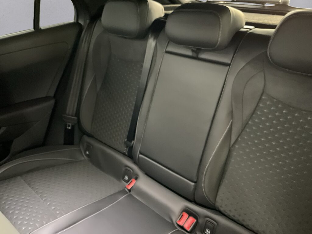 VW T-Roc Exposé-Bild 14