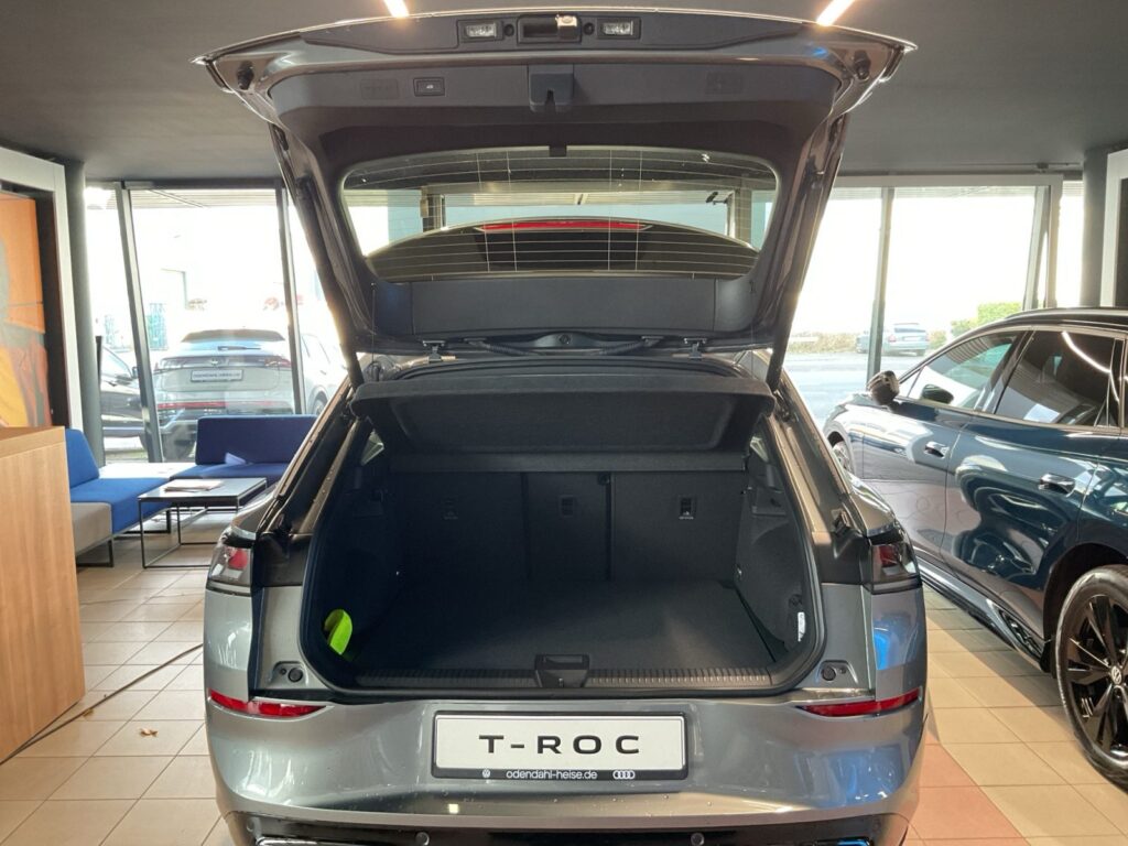 VW T-Roc Exposé-Bild 17