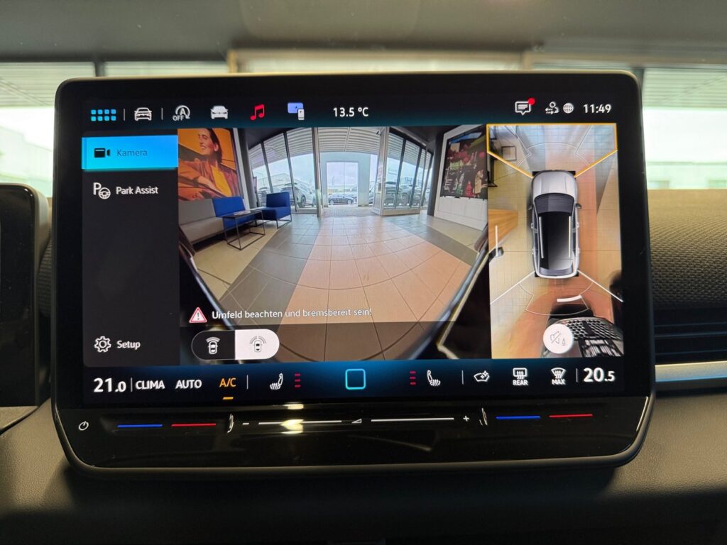 VW T-Roc Exposé-Bild 20