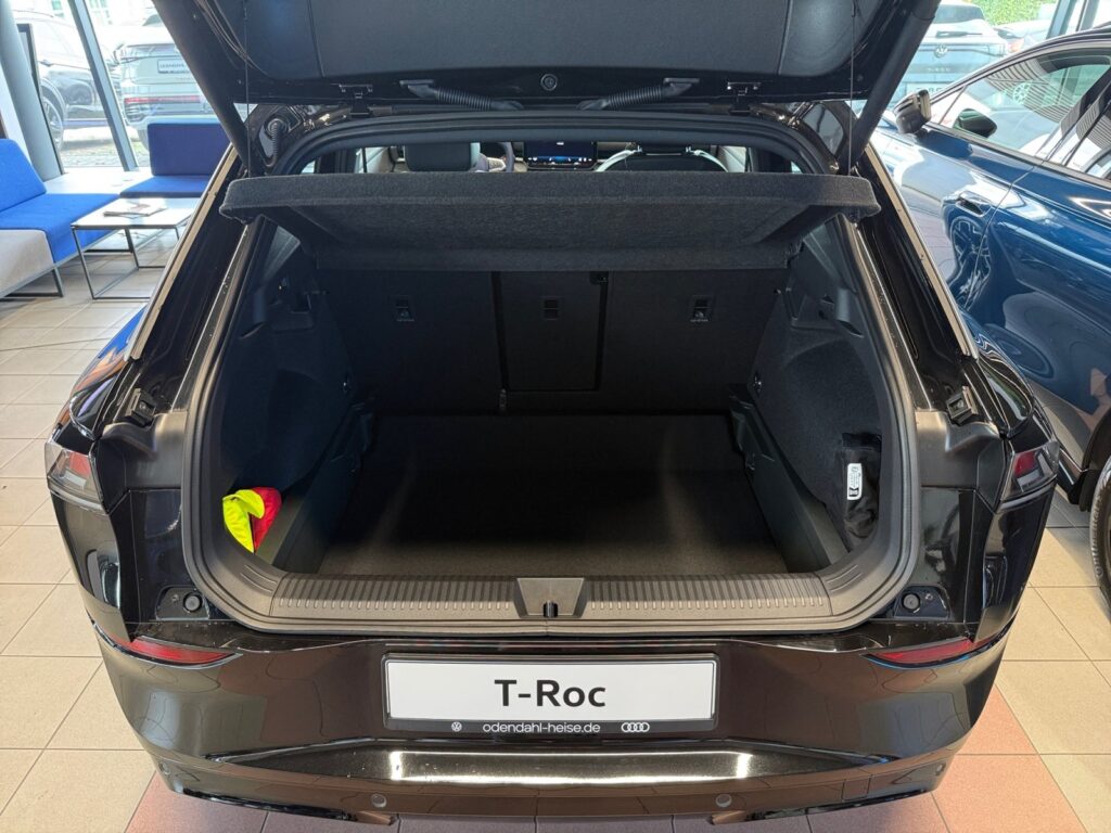 VW T-Roc Exposé-Bild 17