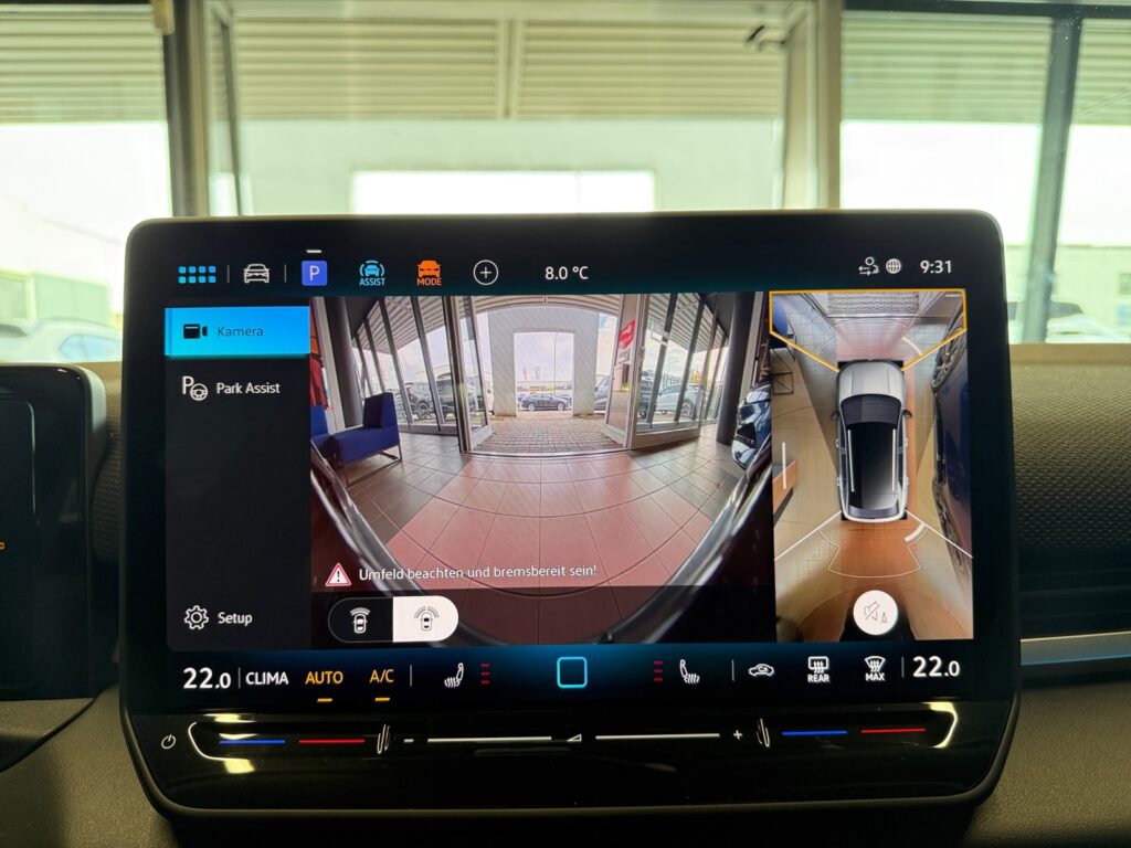 VW T-Roc Exposé-Bild 19