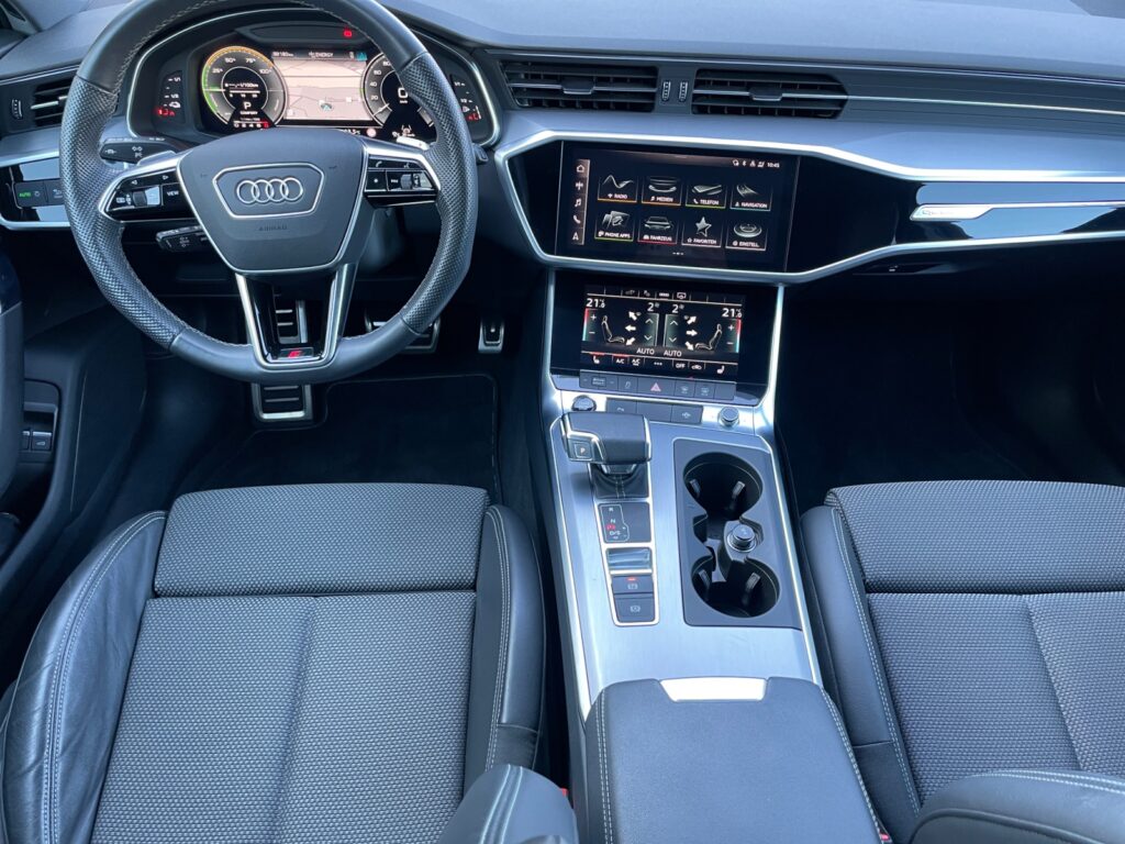 Audi A6 Exposé-Bild 10