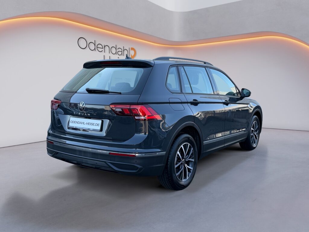 VW Tiguan Exposé-Bild 5