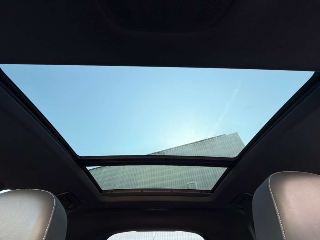 Audi Q5 Exposé-Bild 16