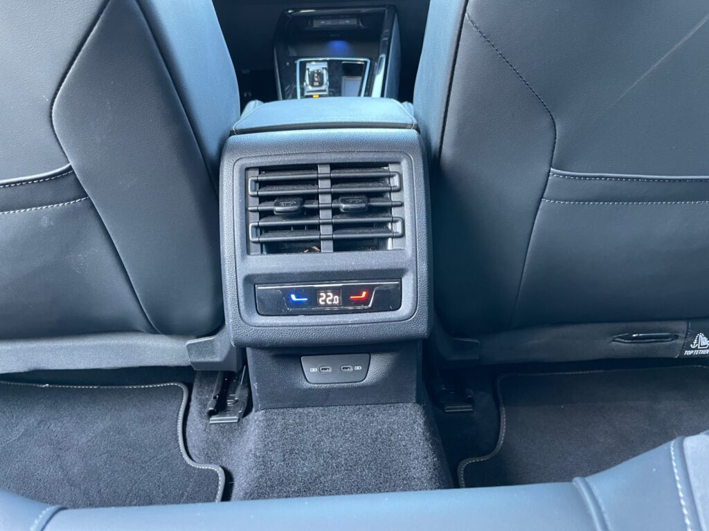 VW Golf Exposé-Bild 17