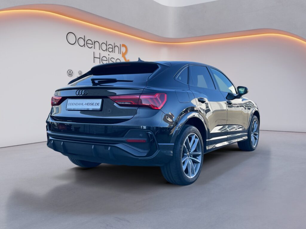 Audi Q3 Exposé-Bild 5