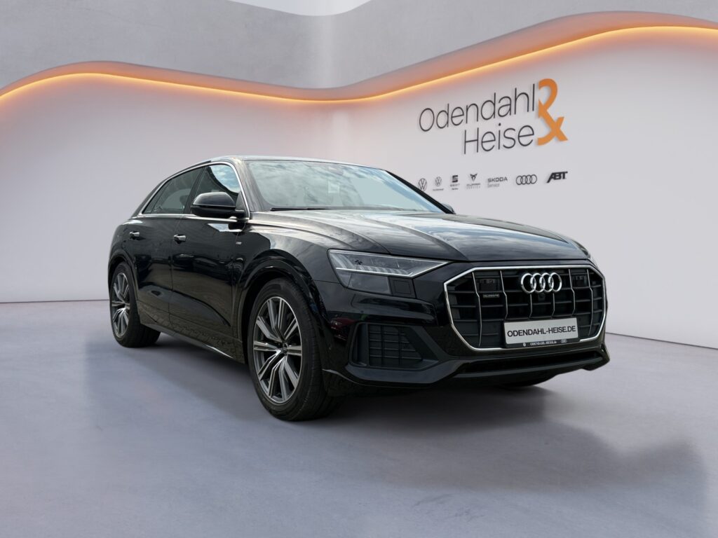 Audi Q8 Exposé-Bild 7