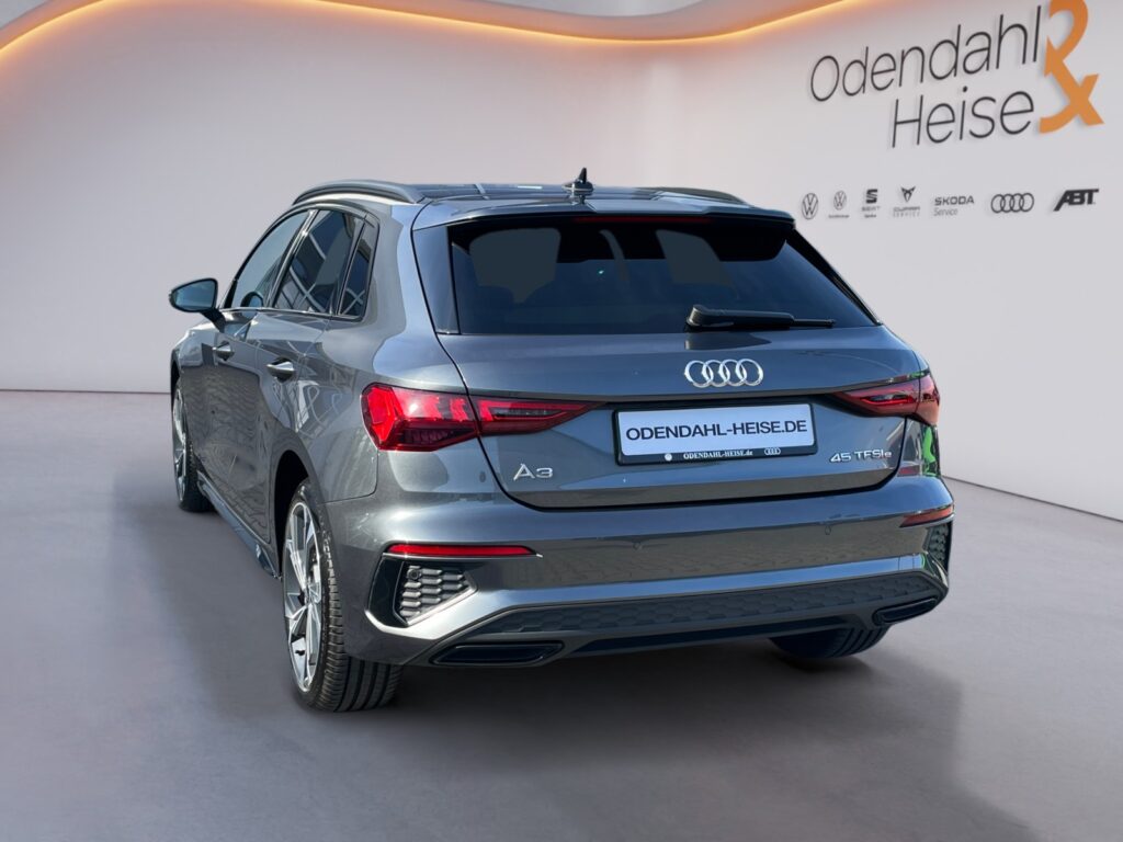 Audi A3 Exposé-Bild 3