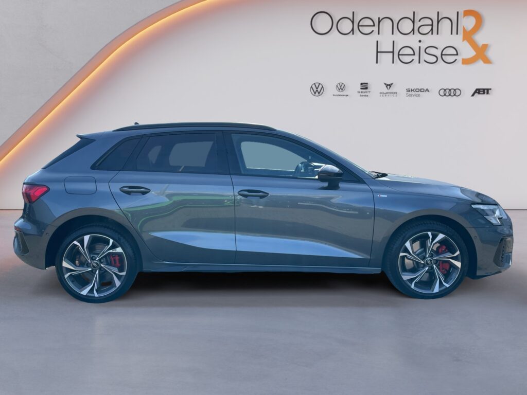 Audi A3 Exposé-Bild 6