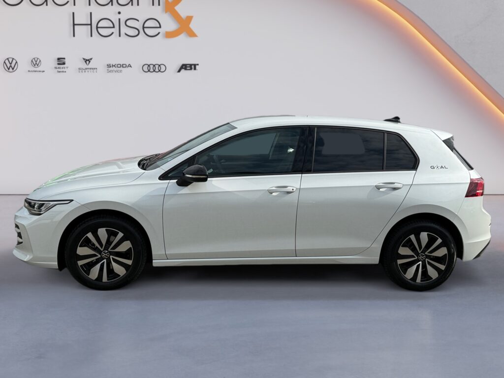 VW Golf Exposé-Bild 2