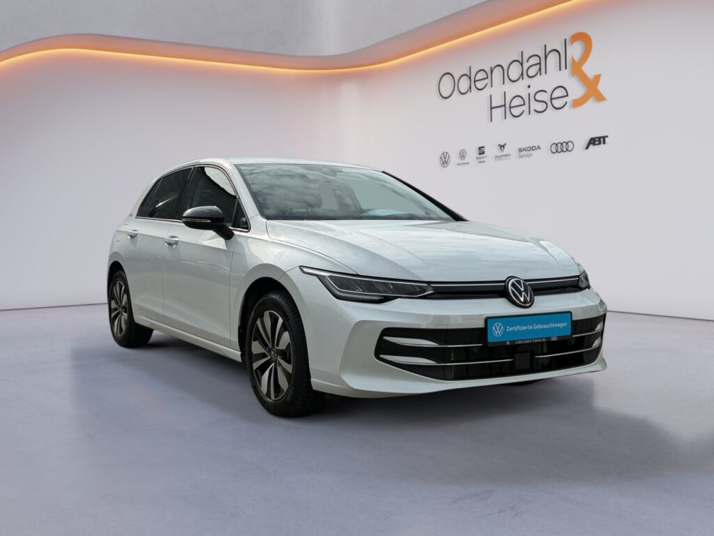 VW Golf Exposé-Bild 7