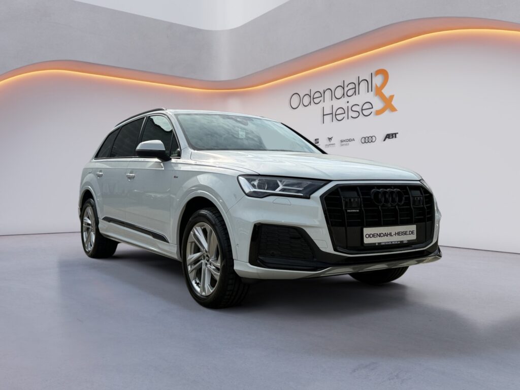 Audi Q7 Exposé-Bild 7
