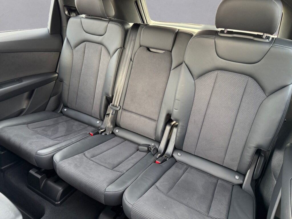 Audi Q7 Exposé-Bild 13