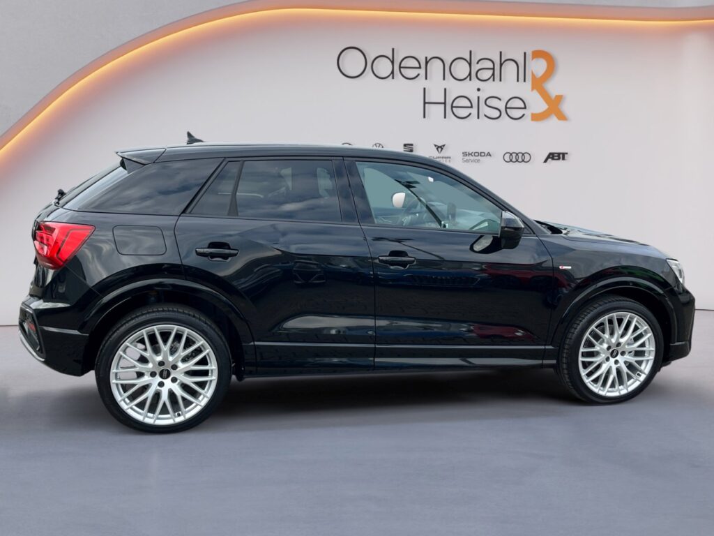 Audi Q2 Exposé-Bild 6