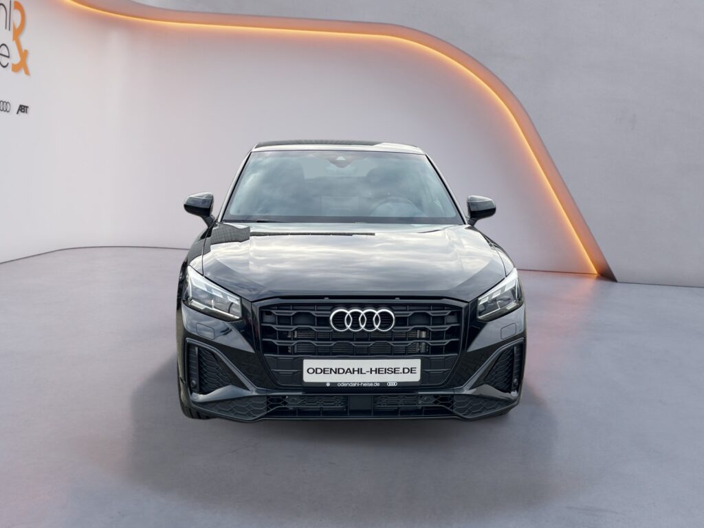 Audi Q2 Exposé-Bild 8