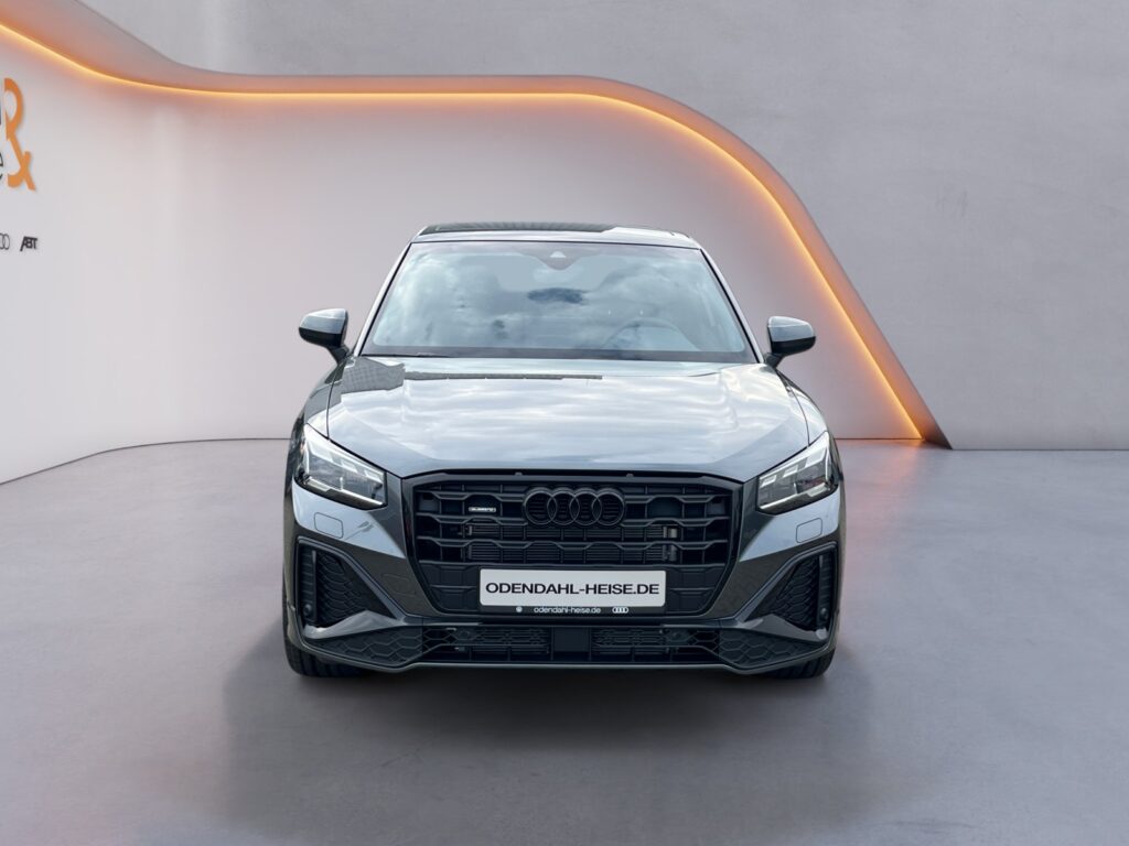 Audi Q2 Exposé-Bild 8
