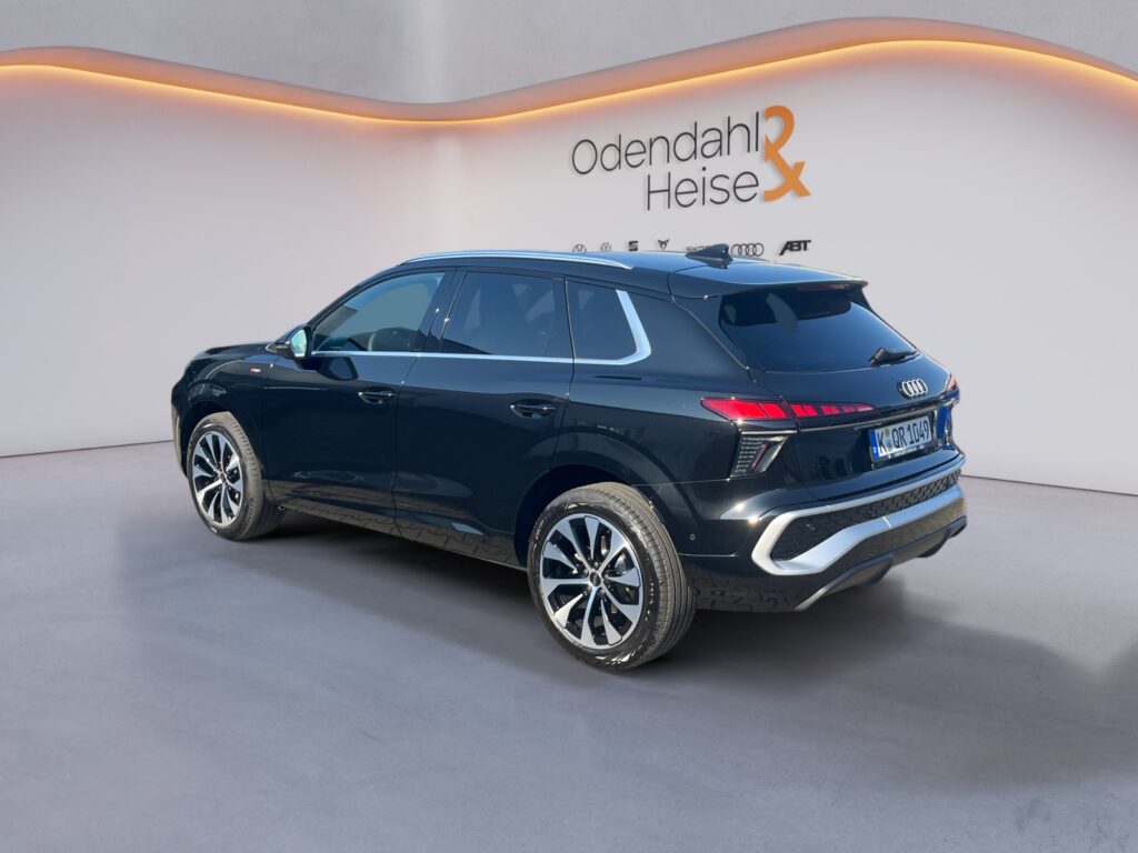 Audi Q3 Exposé-Bild 3