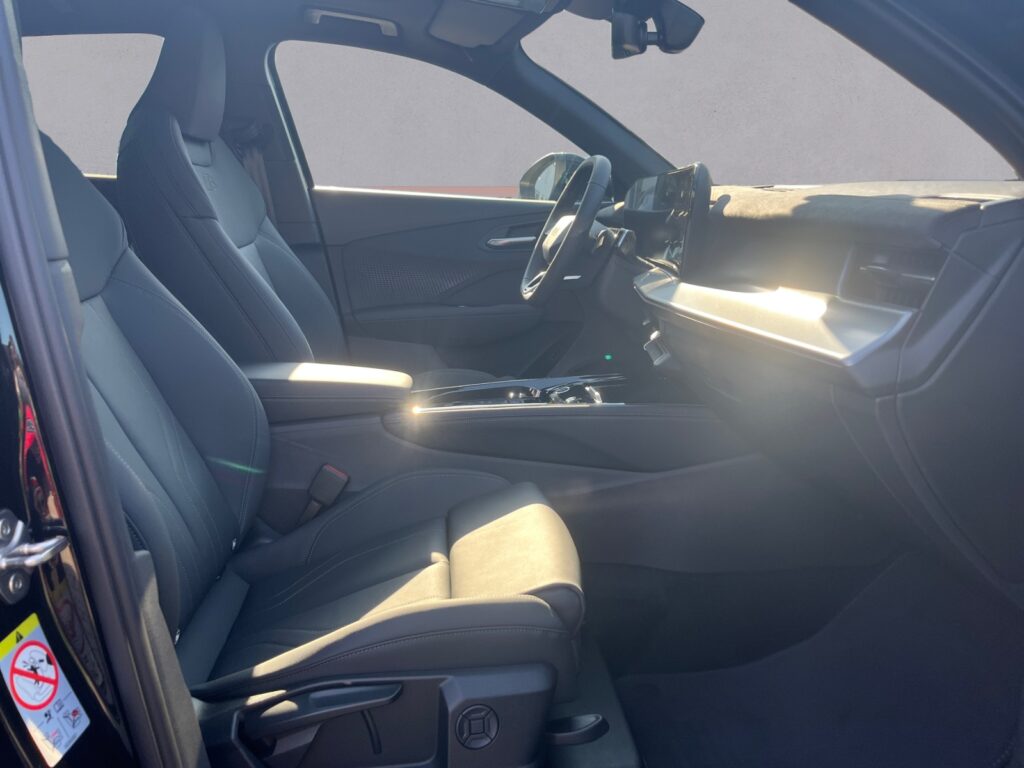 Audi Q3 Exposé-Bild 15