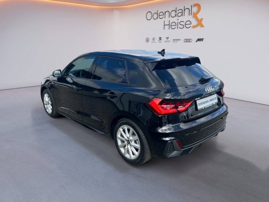 Audi A1 Exposé-Bild 3