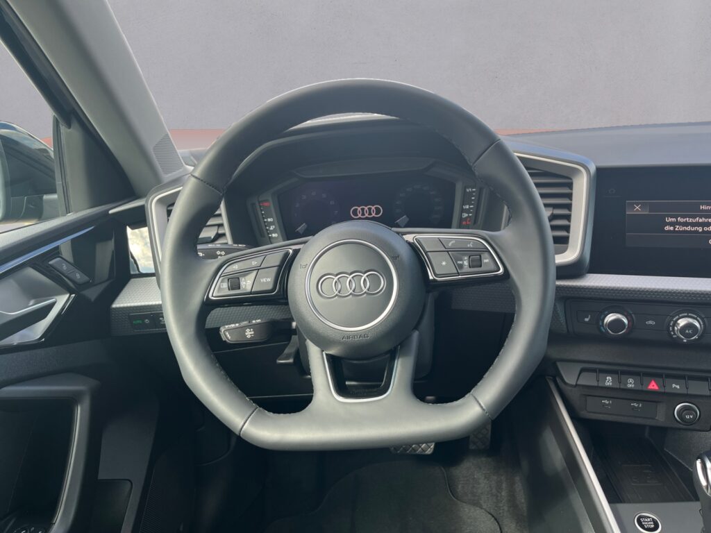 Audi A1 Exposé-Bild 13