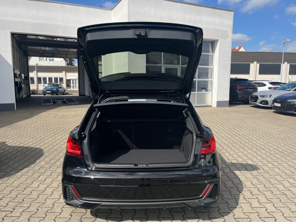 Audi A1 Exposé-Bild 16