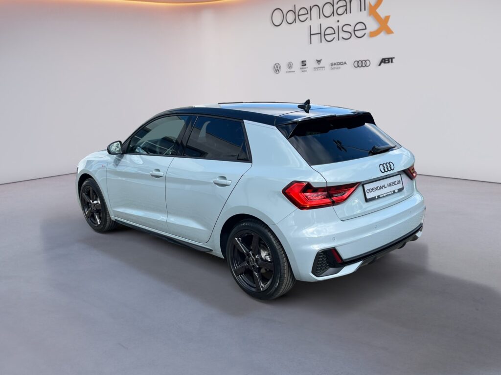 Audi A1 Exposé-Bild 3