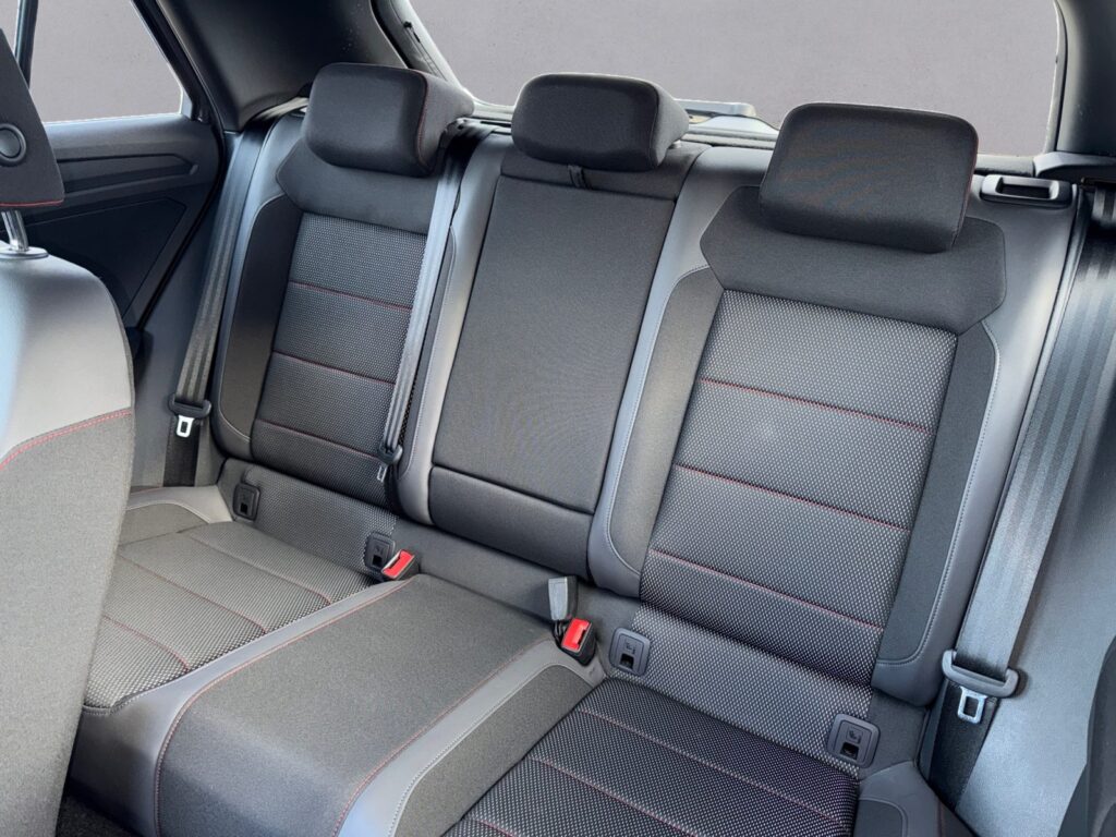 VW T-Roc Exposé-Bild 13