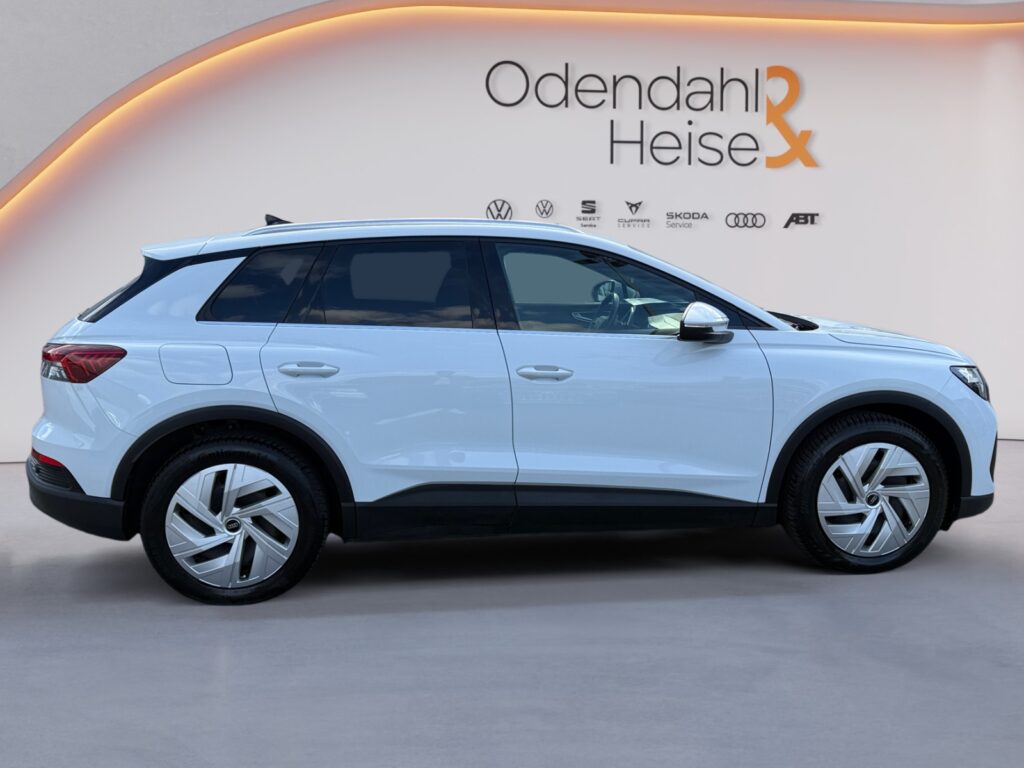 Audi Q4 Exposé-Bild 6