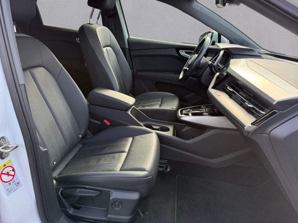 Audi Q4 Exposé-Bild 15
