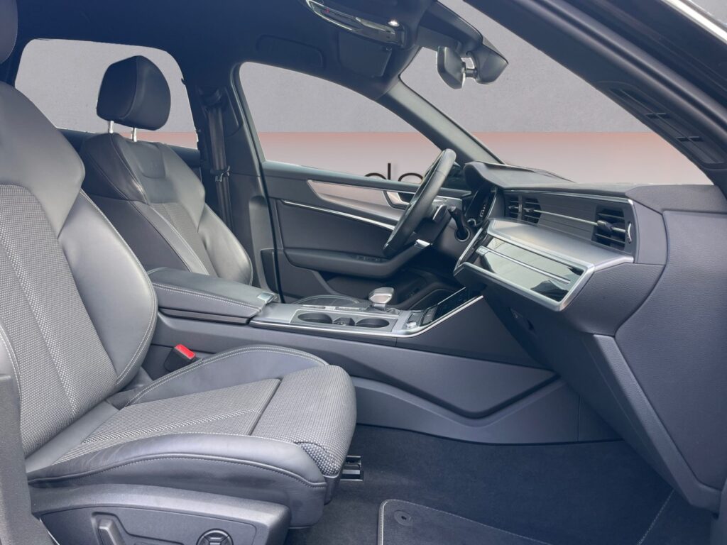 Audi A6 Exposé-Bild 15