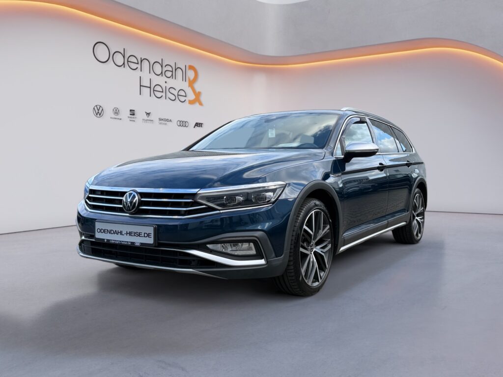 VW Passat Alltrack Exposé-Bild 1
